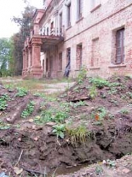 Дворцовый поворот: реставрация приостановлена