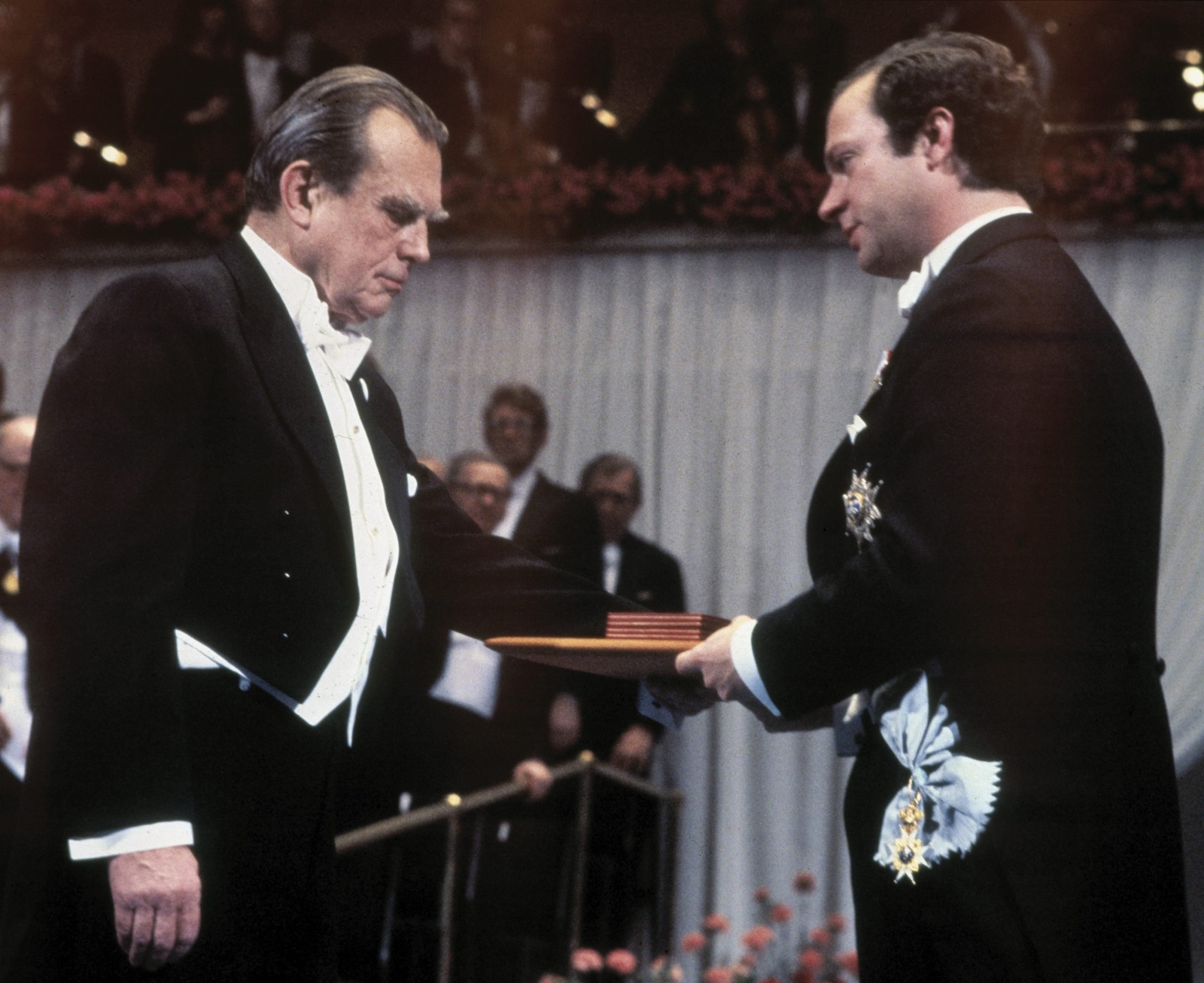czeslaw_milosz_1980_TTnewsagency.jpg
