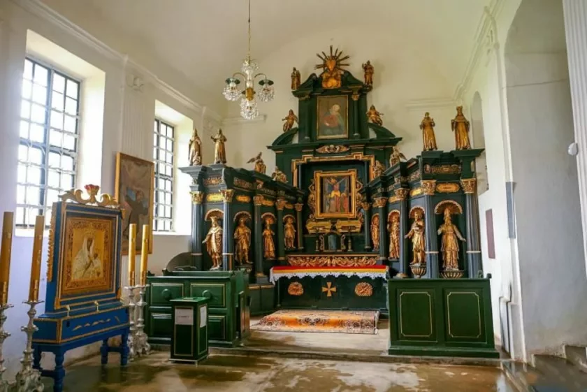 Pierspiektyŭny altar u Budslavie