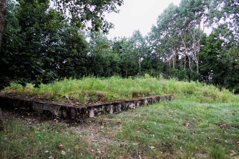 fundament_sjadziby_backi_i_maczyhi_k._kalinouskaha.jpeg