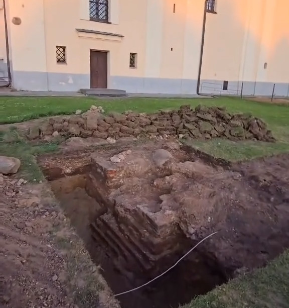 Archiealahičnyja raskopki ŭ Budslavie