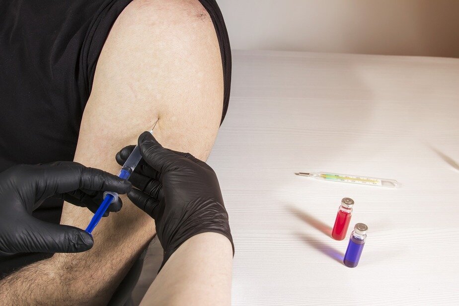 vaccination-6392484_1280-qav0c.jpg