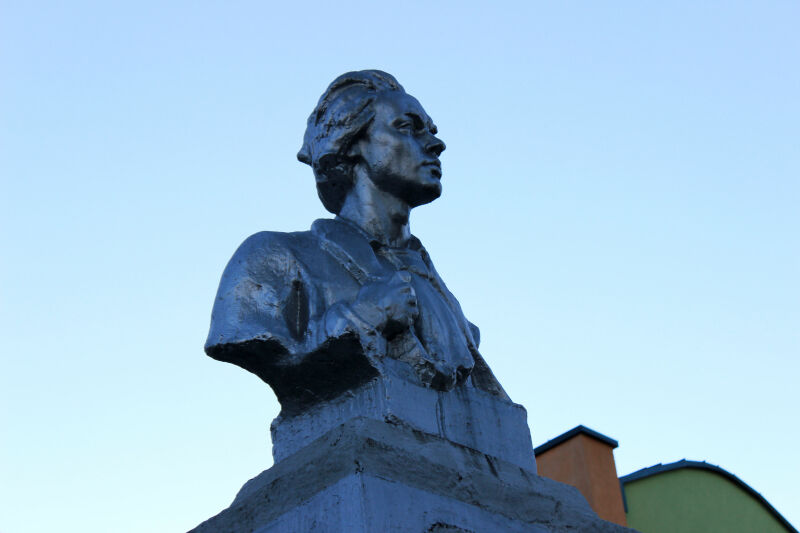 pomnik_k.kalinouskamu.jpg