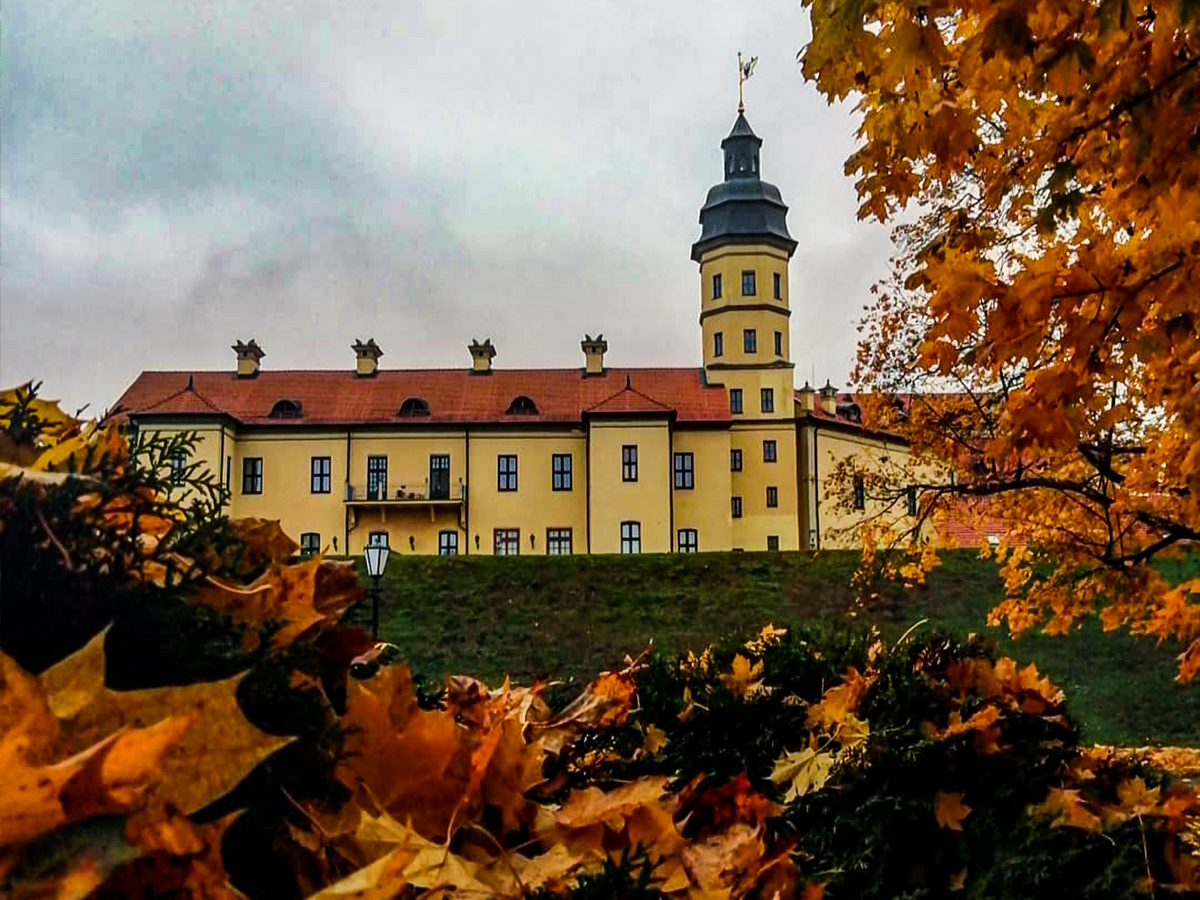 Niasvižski palac