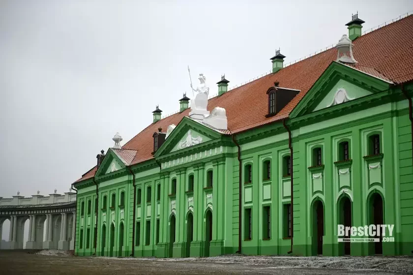 Restaŭracyja Ružanskaha palaca