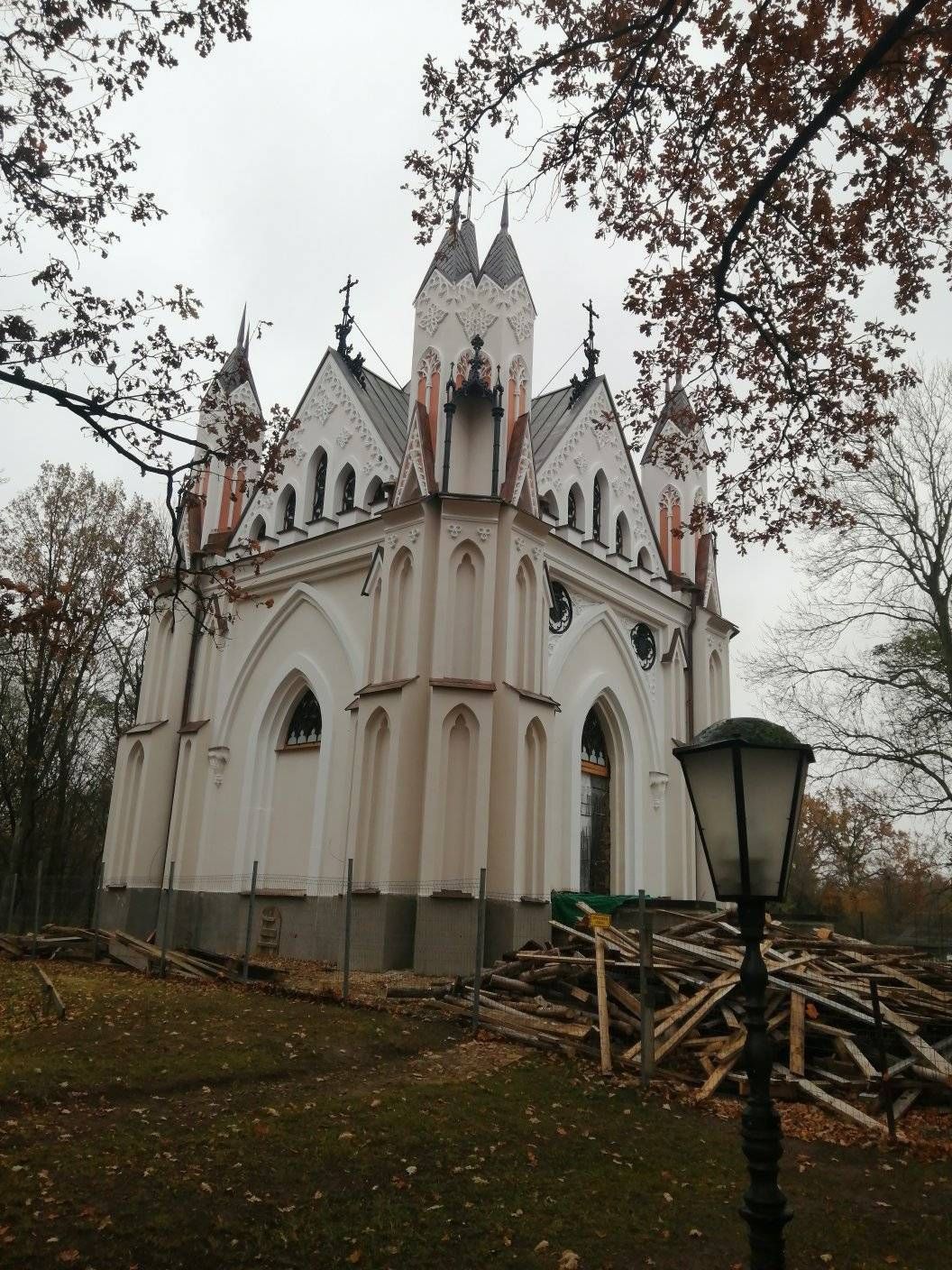 Kaplica-pachavaĺnia rodu Ažeškaŭ