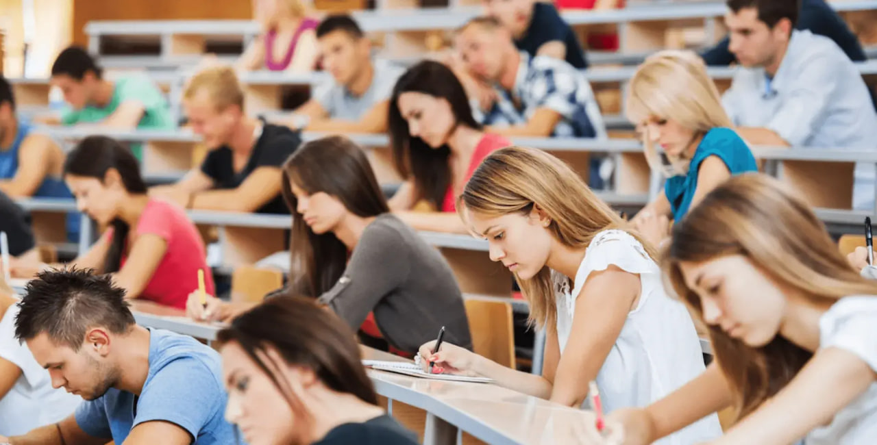 Studenty