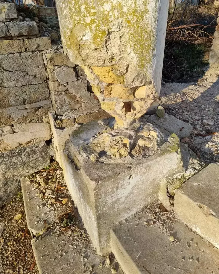Razburennie kalon parkavaha porcika
