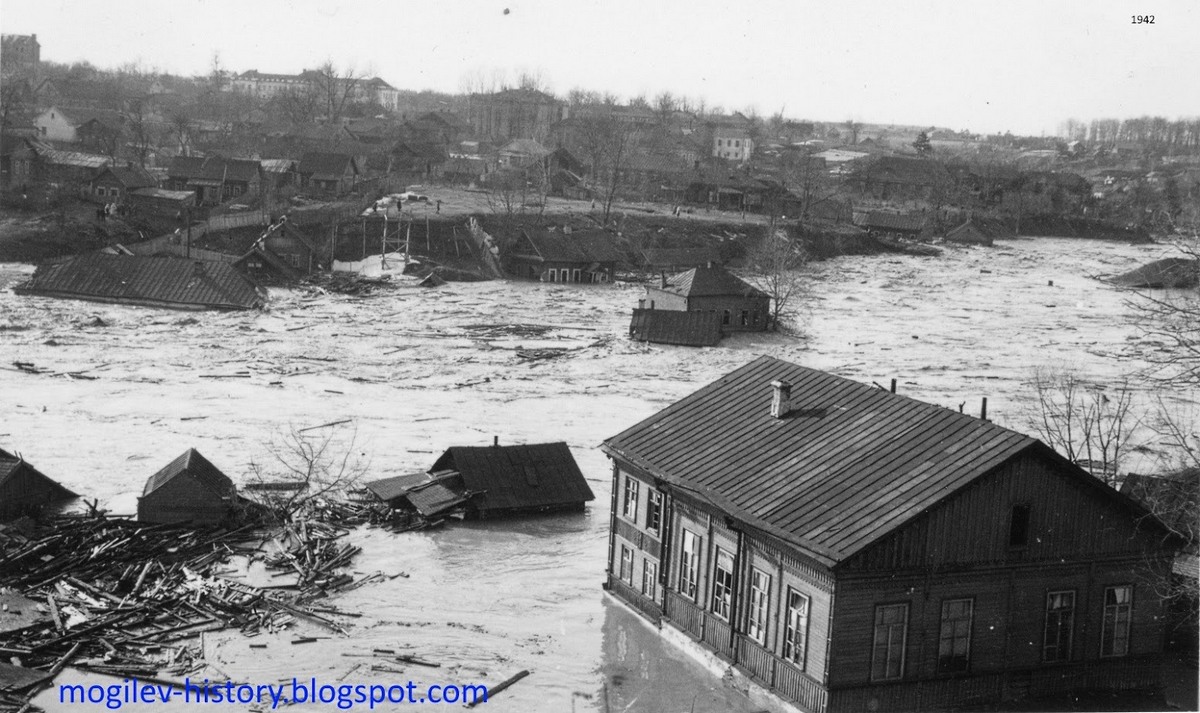 Dubravienka kalia vulicy Pliechanava. 10 krasavika 1942 h.