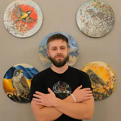 Антось Радзівонаў: «Частка прац з нашымі сцягамі засталася ў Беларусі. Схаваная пад Менскам» Фота прадастаўленыя суразмоўцам «Салідарнасці»