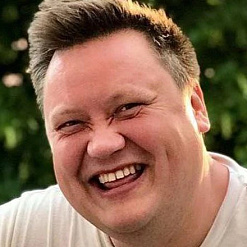 Зміцер Есяневіч