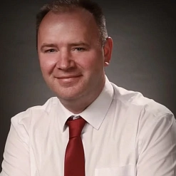 Вячаслаў Леаненка