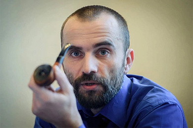 Коршунаў: «На працягу стагоддзяў нашай галоўнай задачай было выжыванне, бо, як толькі ты высоўваешся наверх, заўсёды атрымліваеш па шапцы»