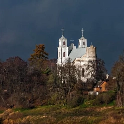 Від на Прыдруйскі касцёл з боку беларускай Друі