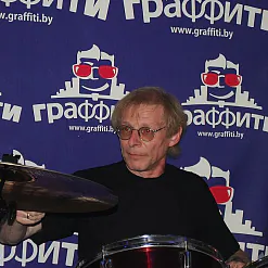 Памёр бубнач Андрэй Філатаў — музыка рок-гуртоў «Сузор’е», Mojo Blues, «Крама»