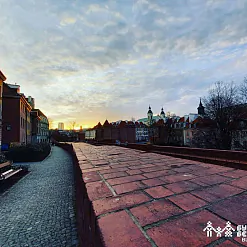 Вандруем па Варшаве: 10 месцаў польскай сталіцы з беларускім акцэнтам