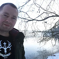 Дзе шчасьлівым можна быць? Толькі ў... Валера Руселік