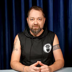 Валера Руселік