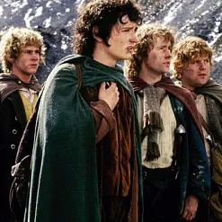 Народ пабег глядзець «Валадара пярсцёнкаў» па-беларуску — на некаторыя сеансы ўжо не набыць квіткі