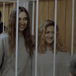 «Амерыканцы охалі і ахалі паўкіно». Як замежнікі рэагуюць на фільм «Пад шэрым небам»