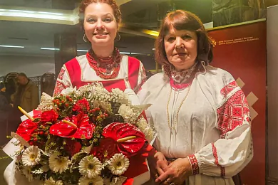 Кацярына Ваданосава з маці