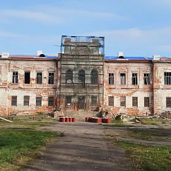 Нараўлянскі палац 