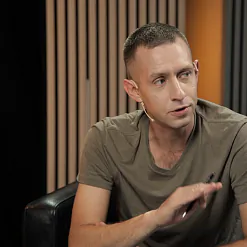 Алесь Кіркевіч: «Небяспечныя не «бабарыкінцы», а масавая палітычная наіўнасць»