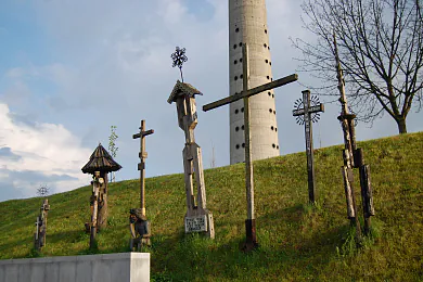 Першая барыкада ля ВС ЛітССР з будаўнічай арматуры