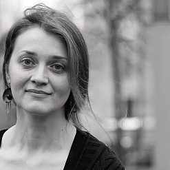 «Мы заўжды пачыналі з «жы-»... Верш ад Насты Кудасавай