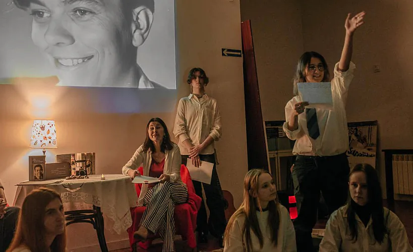 «Караткевіч стаў насамрэч народным». Як у Варшаве адзначылі юбілей пісьменніка