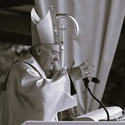 Памёр найстарэйшы біскуп Беларусі Казімір Велікаселец