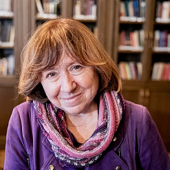 Святлана Алексіевіч