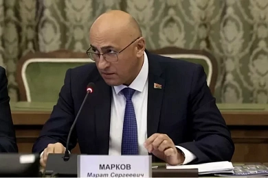 «Не бачу сэнсу». Міністр інфармацыі пра павелічэнне колькасці тэлепраграм на беларускай мове