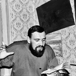 «Чалавек агню». Сёння споўнілася б 65 гадоў паэту Анатолю Сысу