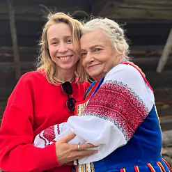 Нэла Агрэніч разам з Ганнай Сенюк