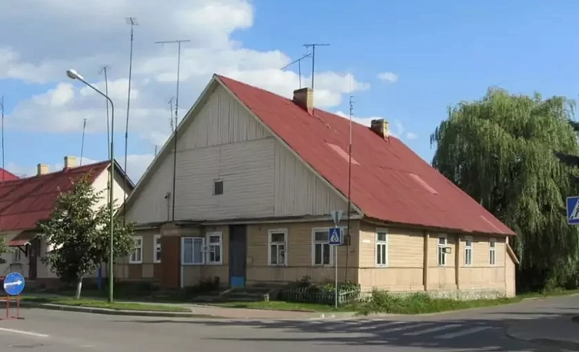 Драўляны заезны двор 