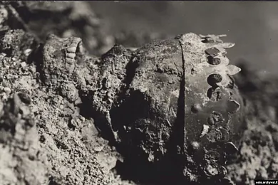 Здымак з пахавальні ў Катэдральным касьцёле Вільні, зроблены паміж 1931 і 1937 гадамі