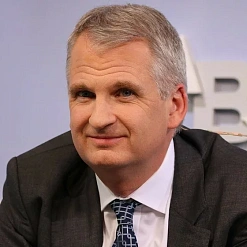 Цімаці Снайдэр