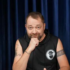 Валера Руселік