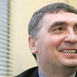 Прэзентацыя кнігі Аляксандра Тамковіча “Без палітыкі”