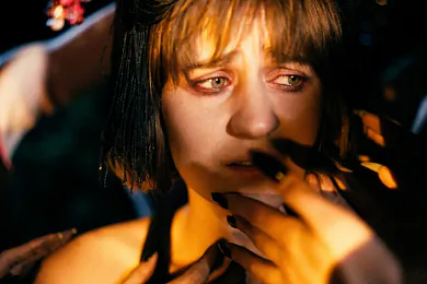 Кадр з кліпа на песню Анастасіі Рыдлеўскай