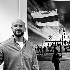 Памёр журналіст Мікіта Мелказёраў