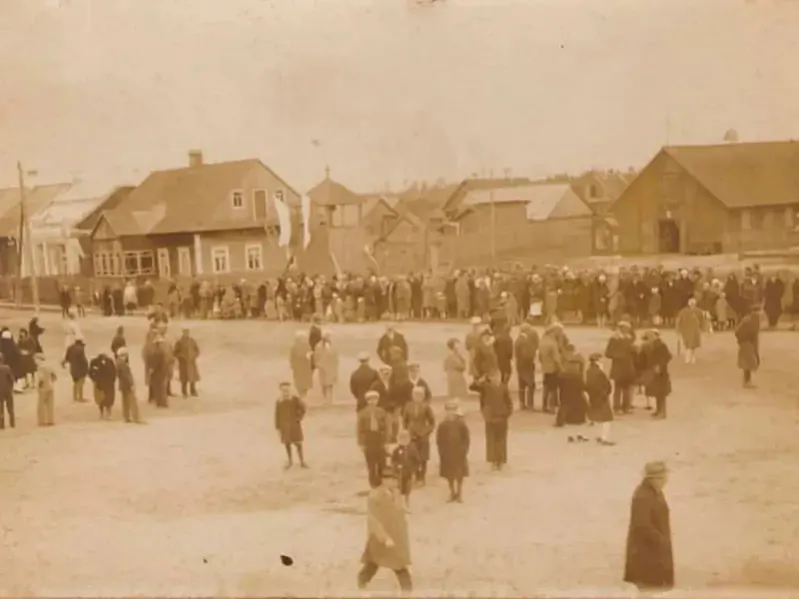 Rynak Hancavičaŭ padčas uračystasci. Maj, 1934 hod