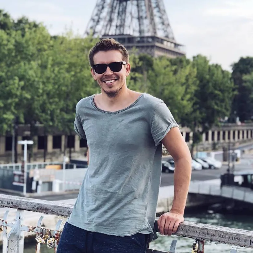 Фото Дениса.jpg Фото Дениса.jpg