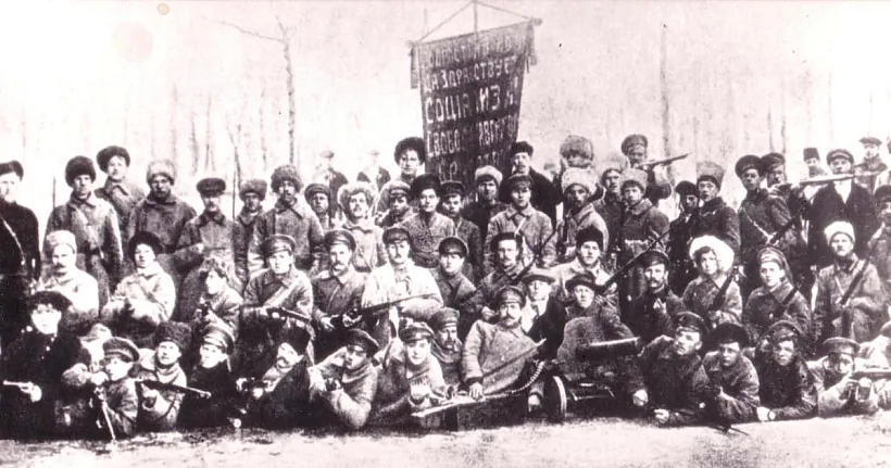 Atrad Pucilaŭskaha zavoda, jaki prymaŭ udziel u bajach suprać kajzieraŭskich vojskaŭ Atrad Pucilaŭskaha zavoda, jaki prymaŭ udziel u bajach suprać kajzieraŭskich vojskaŭ