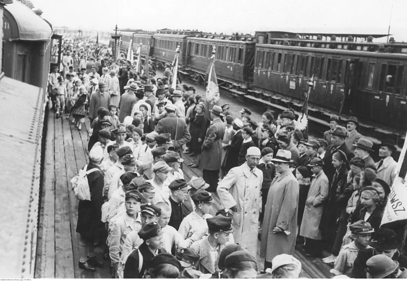 Bielarusy ŭ Varšavie