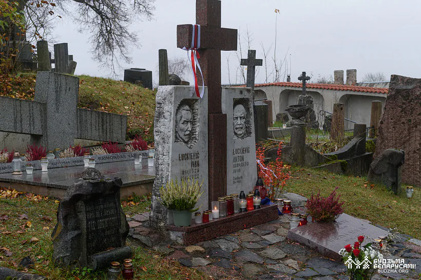 YYD_3801.jpg YYD_3801.jpg