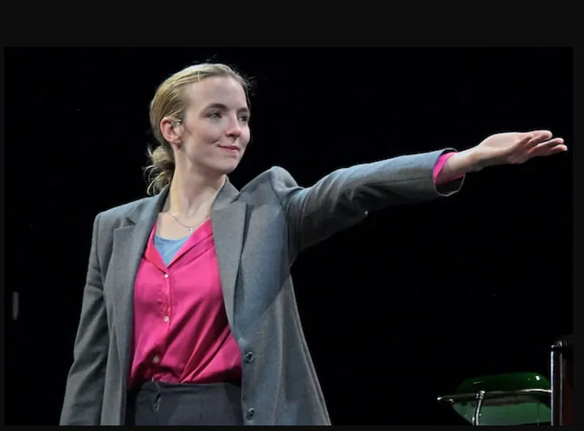 Kadr sa spiektaklia Prima Facie Kadr sa spiektaklia Prima Facie