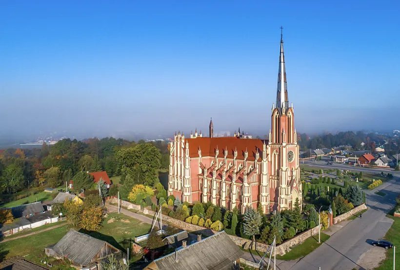 Kasciol Sviatoj Trojcy. Hierviaty, Bielaruś, 2018 hod
