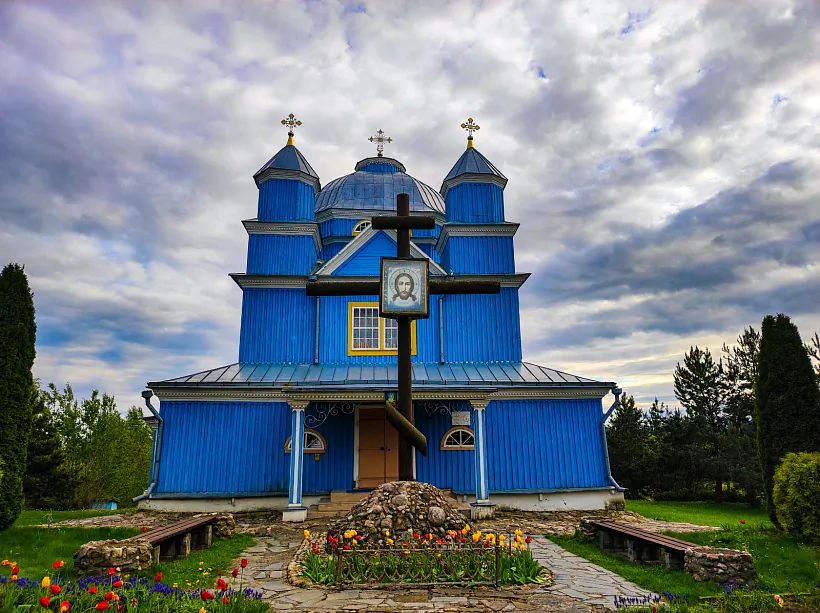 Спаса-Праабражэнская царква ў Смалянах. Фота: budzma.org Спаса-Праабражэнская царква ў Смалянах. Фота: budzma.org